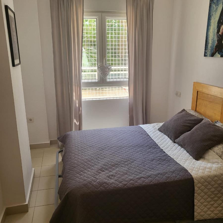 Apartamento Ines, Dehesa De Campoamor,900M From The Sea , Swimming Pool & Tennis Court Kültér fotó